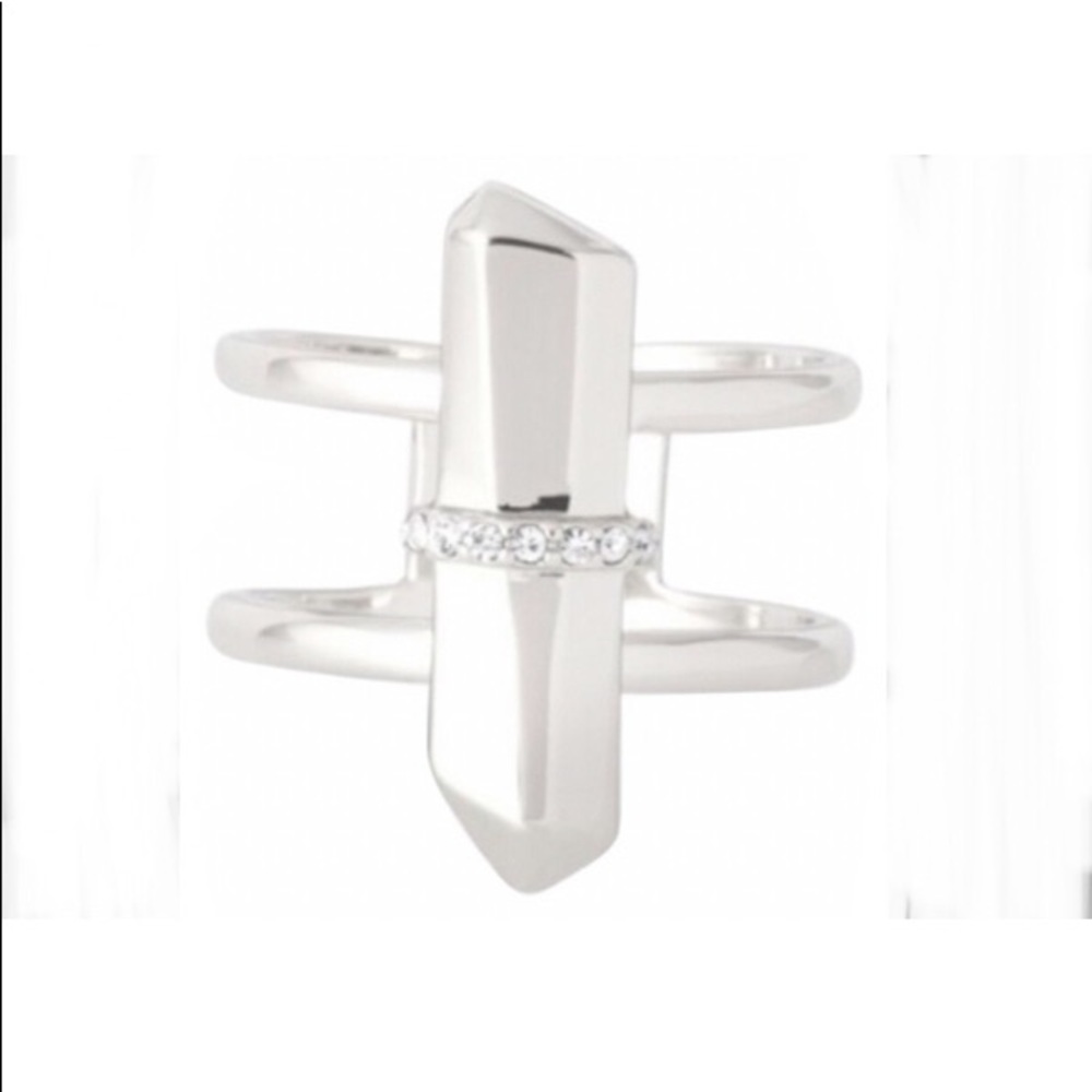 Stella Dot Rebel ring white NEW